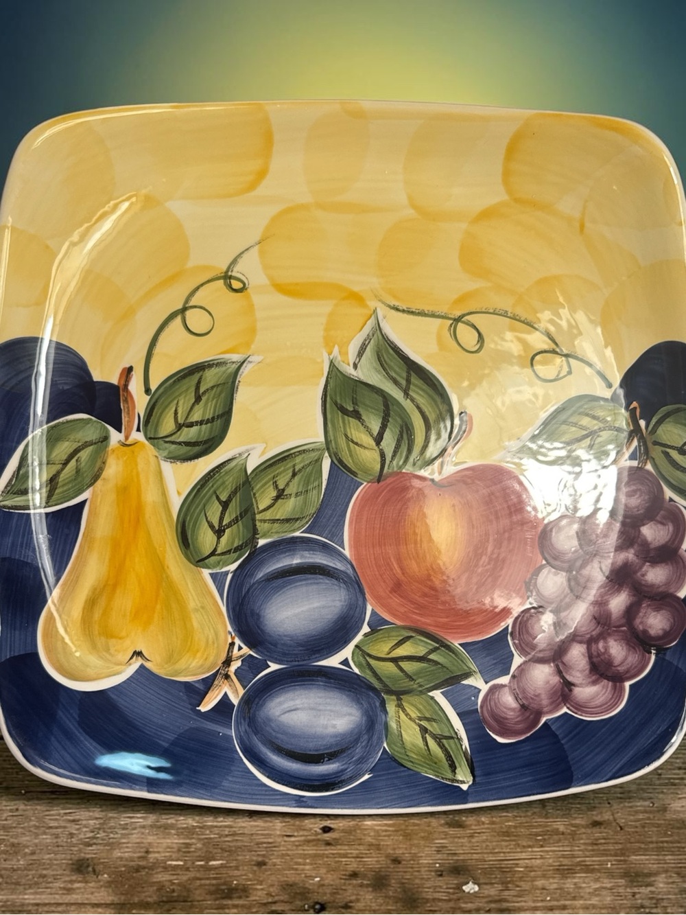 Di Frutto Hand-Painted Ceramic plate